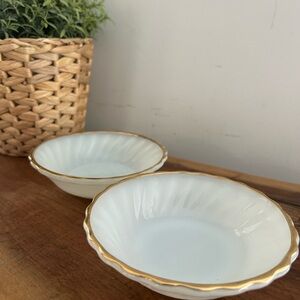 FIRE KING WHITE GLASS SWIRL GOLD TRIM SERVING Small Bowls 4.5” set of 2